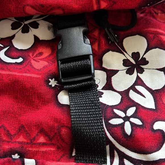 Island Aloha Wear backpack - RED and WHITE - Picture 3 of 9